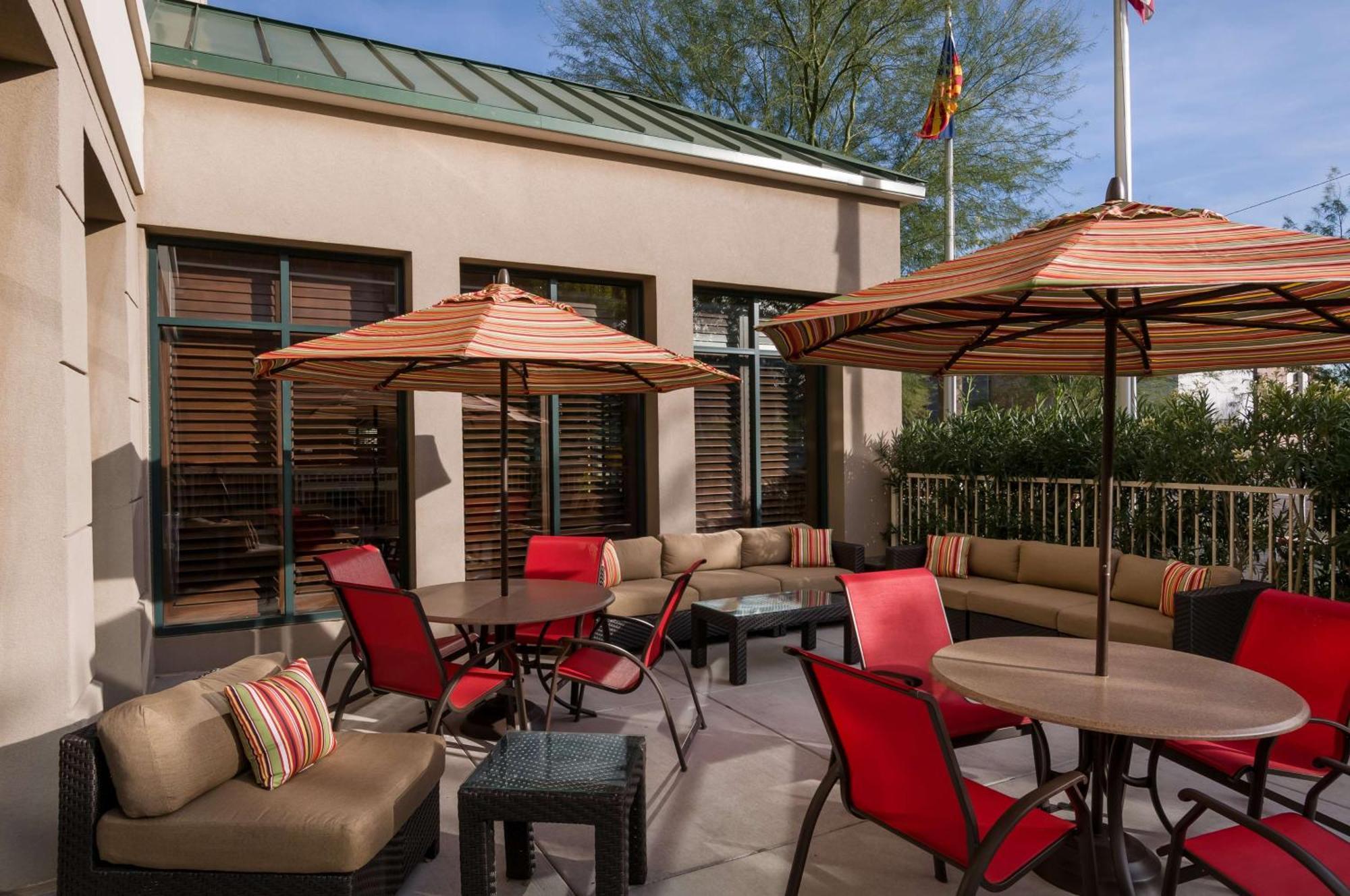 Hilton Garden Inn Phoenix Airport North Экстерьер фото